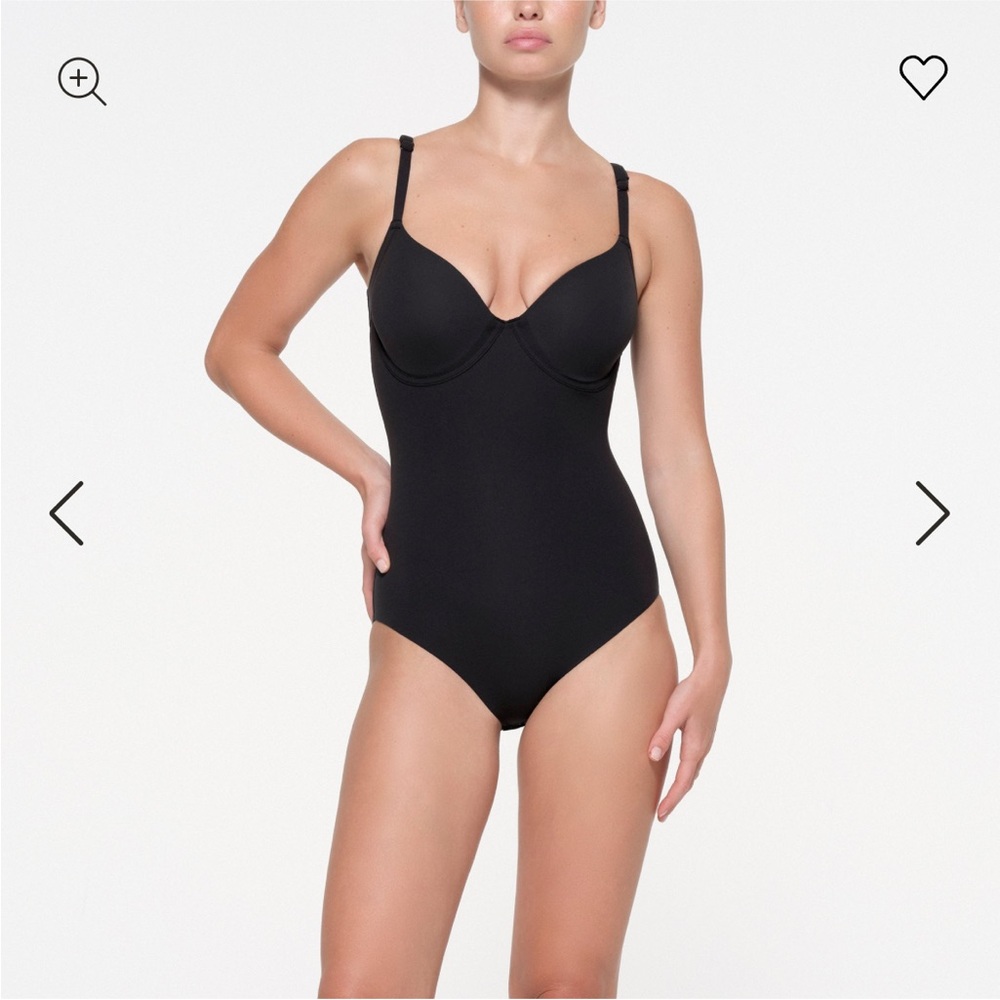Skims Fits Everybody Back Smoothing Brief Bodysuit